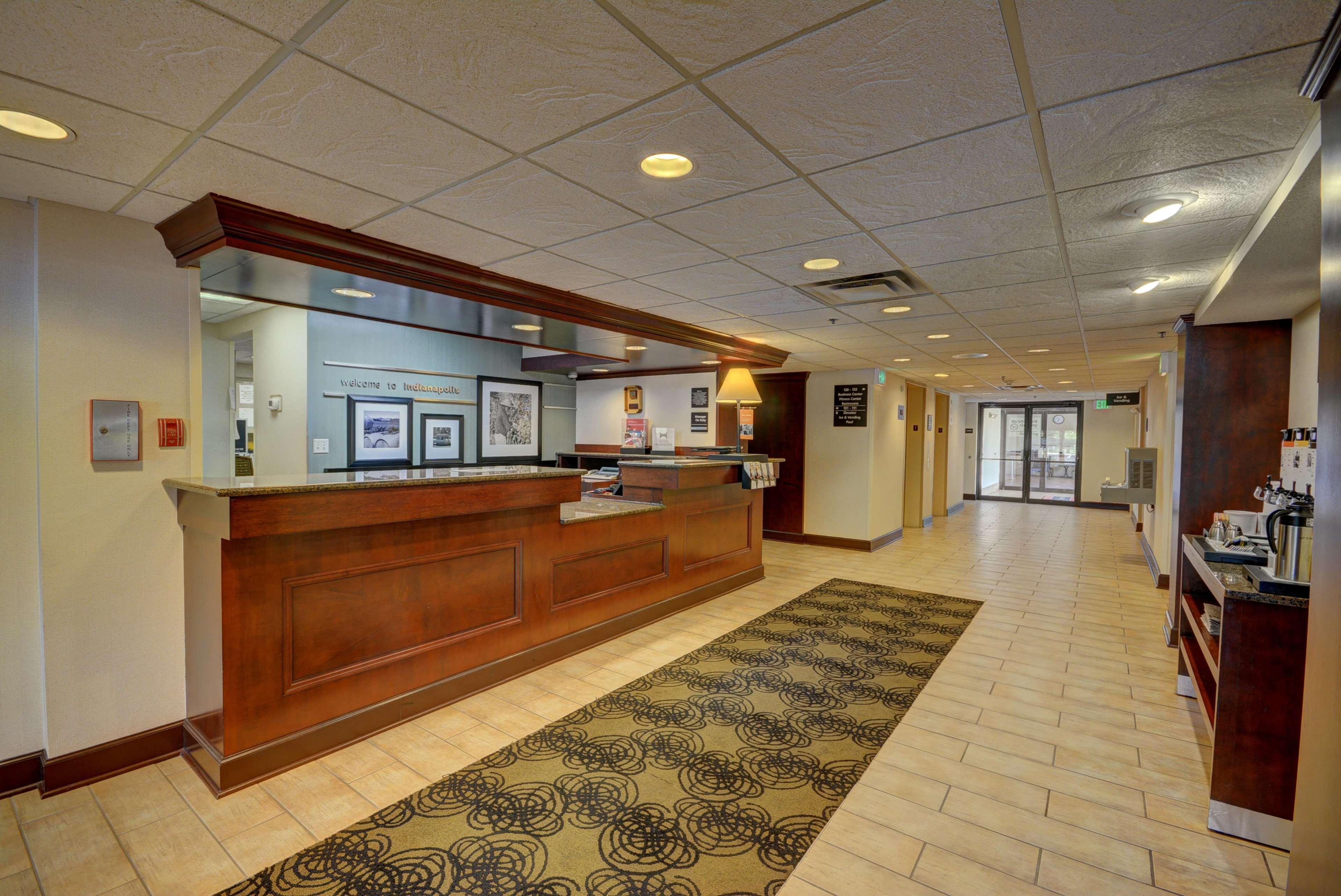 Hampton Inn By Hilton Indianapolis-South Southport Екстериор снимка