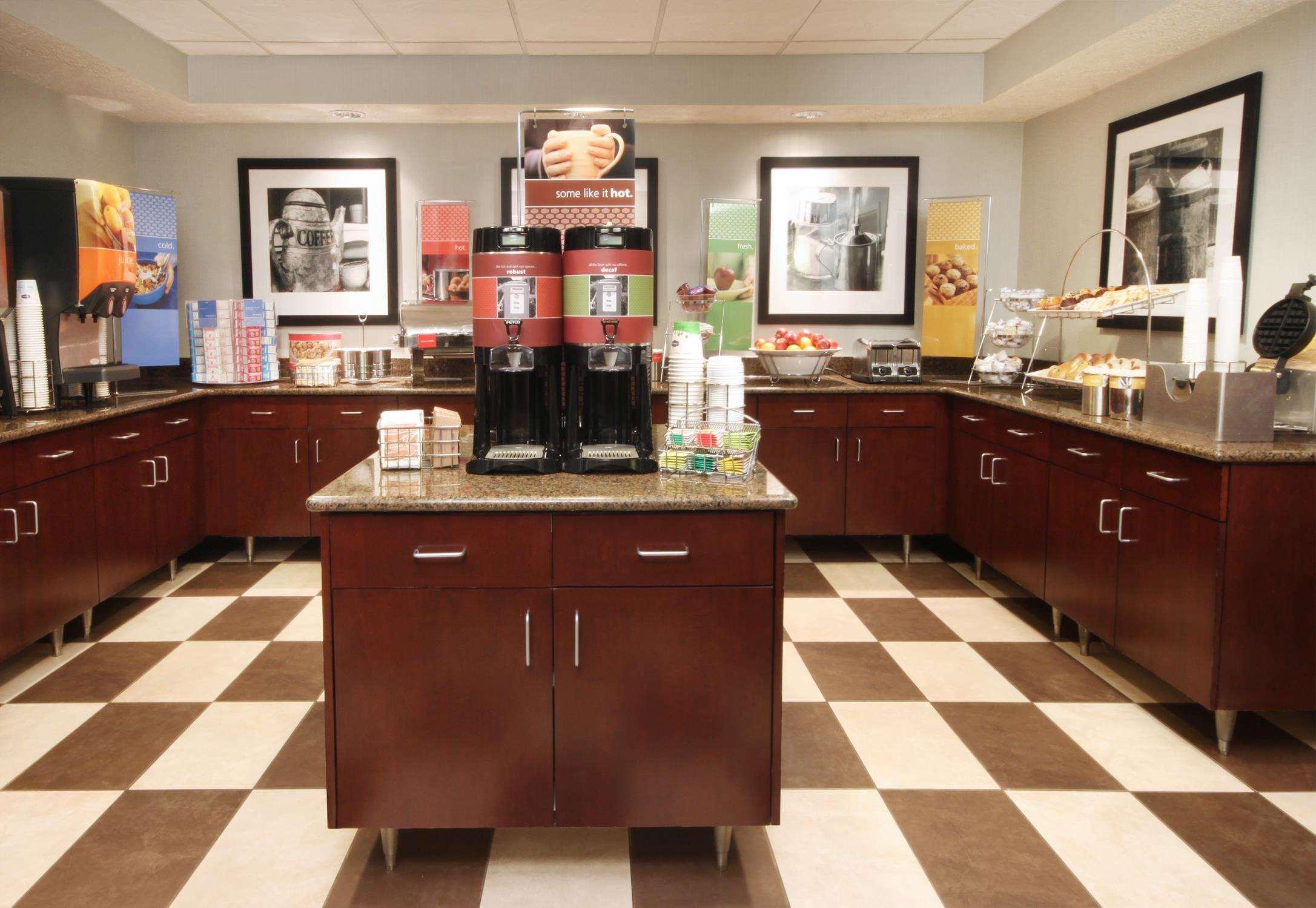 Hampton Inn By Hilton Indianapolis-South Southport Екстериор снимка