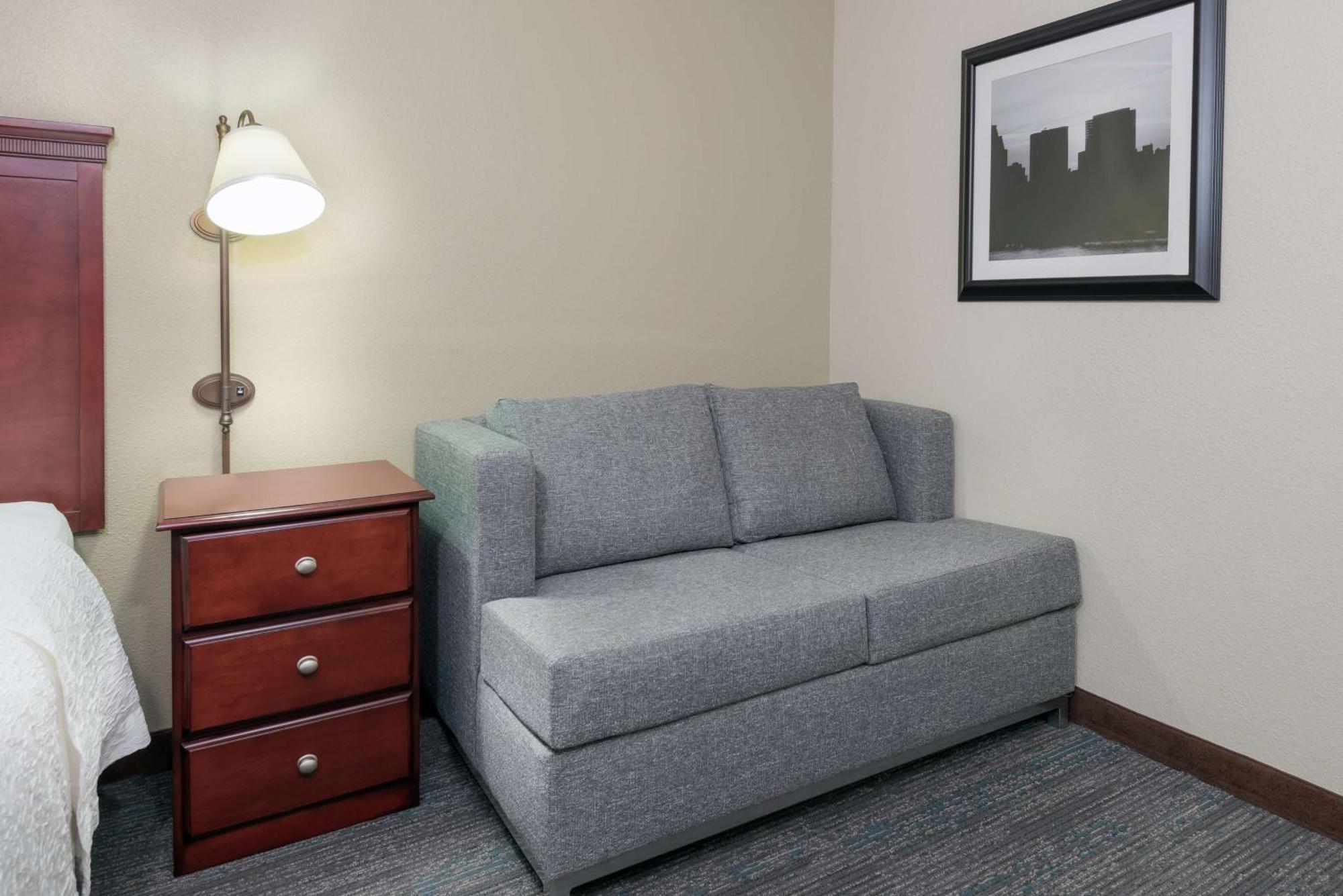 Hampton Inn By Hilton Indianapolis-South Southport Екстериор снимка