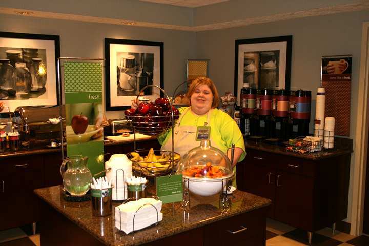 Hampton Inn By Hilton Indianapolis-South Southport Ресторант снимка